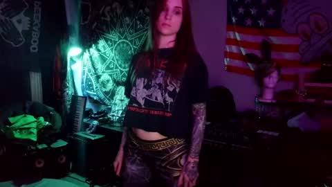 Lilith online show from May 6, 3:10 am