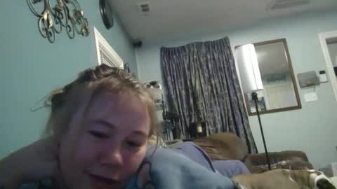 Sashaaaaa 3 online show from December 4, 12:08 am