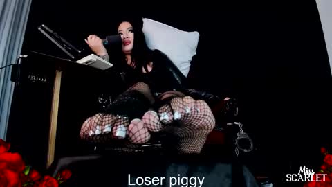 Snapshot of xxx_madamme chatting on October 9, 2:59 am Mistress Scarlet Igmiss scarlet978 online show from October 9, 2:59 am