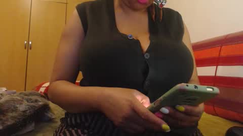Ayanda online show from May 21, 4:05 pm