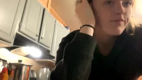 xxxsam_rosexxx online show from January 7, 1:49 am