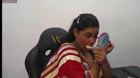 yazhini online show from March 5, 12:01 pm