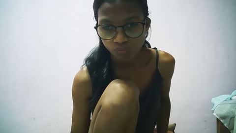 yalane online show from November 18, 5:30 am