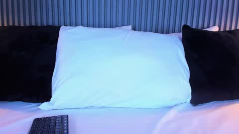 Yalezka online show from May 7, 4:28 am