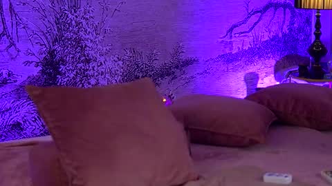 Yamira online show from October 10, 6:35 pm