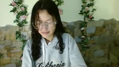 yandycandi online show from April 7, 6:32 pm