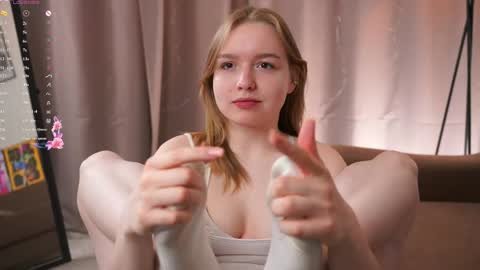 Kate online show from May 20, 1:08 pm
