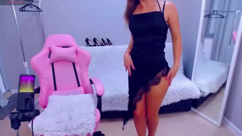 im hot today online show from October 2, 7:24 am