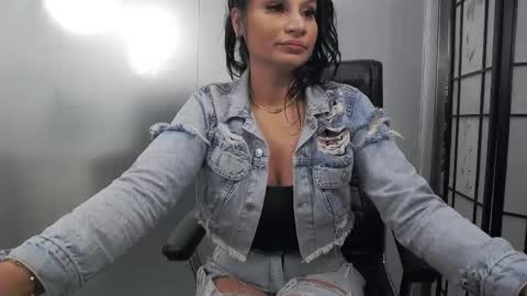 Yara online show from May 16, 3:42 am
