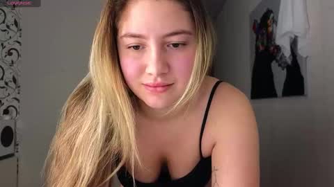 Yasyaa  online show from January 7, 2:20 am