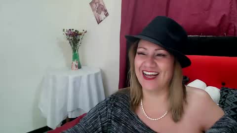yayita online show from January 15, 12:47 pm