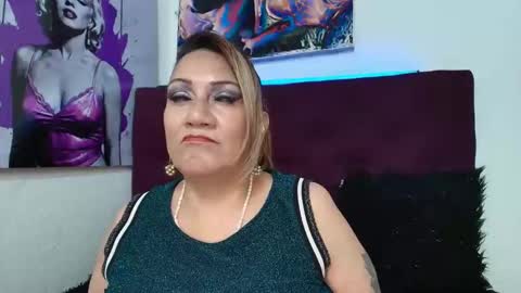 yayita online show from May 21, 5:11 pm