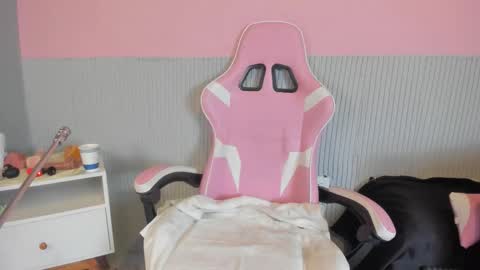 yeika_foxy online show from February 11, 11:44 am