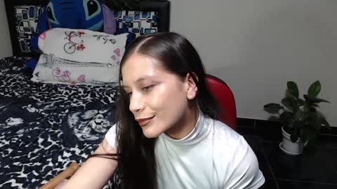 yeliana_will online show from January 13, 2:07 am