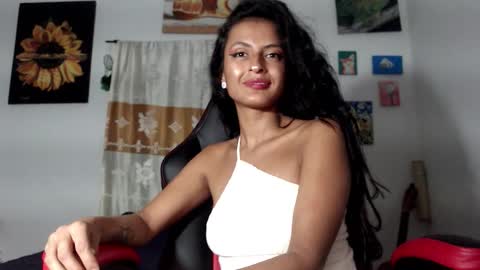 Yemaya 28 online show from November 4, 4:39 am