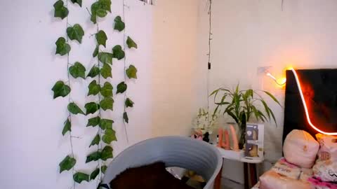 YEM online show from May 11, 2:08 pm