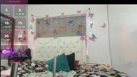 Yhazan Blake online show from November 15, 5:52 am