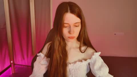 yoka_paradoxxx online show from April 29, 10:07 am