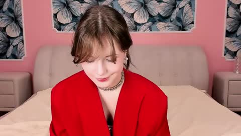 Yona online show from April 2, 2:25 pm