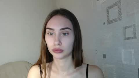 Amelia online show from March 25, 3:04 pm