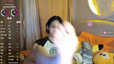 mia3 online show from April 19, 4:34 am