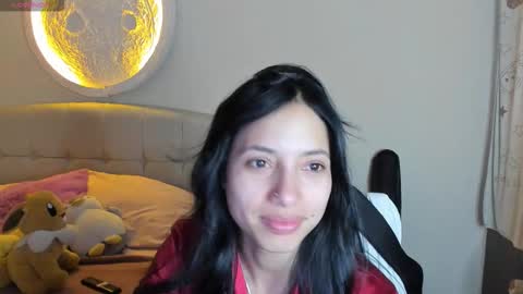 mia3 online show from January 19, 6:09 am