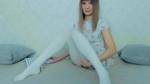 Lily online show from February 23, 10:32 am
