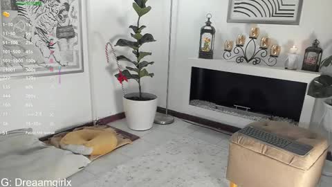 Isabella online show from January 8, 3:32 am