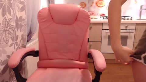 your_dream6996 online show from February 9, 6:16 pm