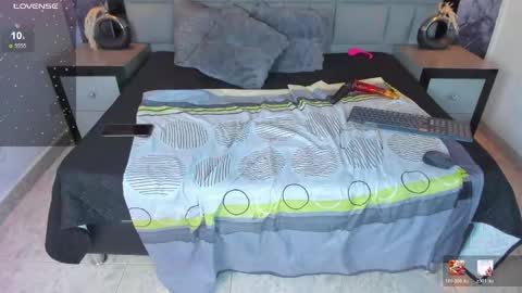 your_lady_milf online show from May 13, 8:58 pm