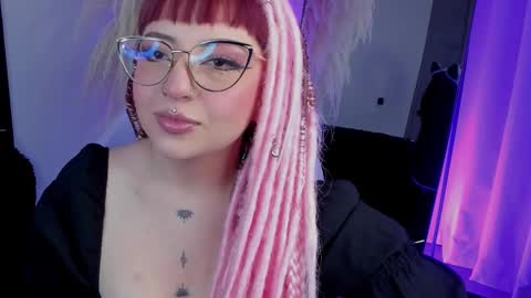 Snapshot of your_littlepervert_ chatting on October 1, 6:02 pm Cami independent model online show from October 1, 6:02 pm