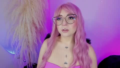Snapshot of your_littlepervert_ chatting on February 5, 8:00 am Cami independent model online show from February 5, 8:00 am