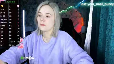 Molly online show from May 18, 4:07 am