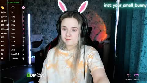 Molly online show from May 5, 3:09 am