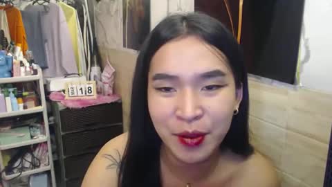 your_twinkletoes18 online show from March 18, 7:46 am