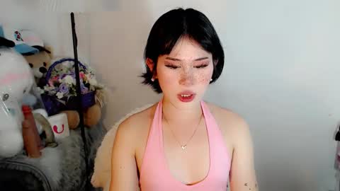 PrettyElla online show from November 5, 8:41 am