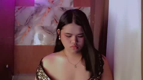 Jessica online show from April 9, 6:19 am