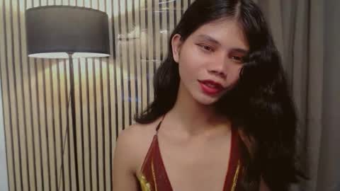 Vivian online show from November 16, 10:26 am