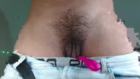 yourfavorite_bigclit online show from October 12, 1:41 am