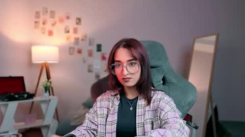 violett online show from September 19, 3:55 pm