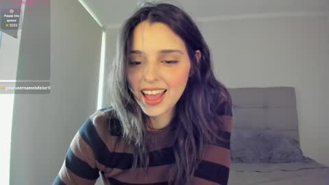 Helena online show from April 6, 9:16 pm