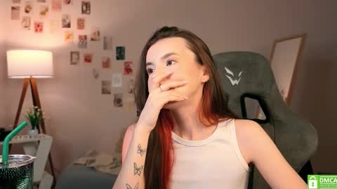 Chloe online show from November 17, 4:46 am