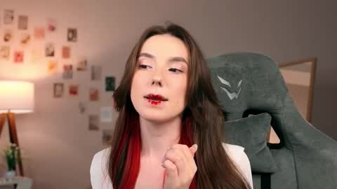 Chloe online show from October 16, 9:06 pm