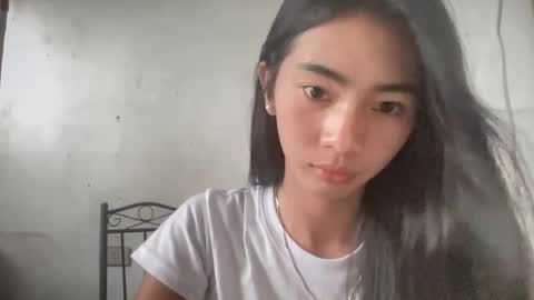 yourgirlsweet_kishia online show from June 26, 5:52 am
