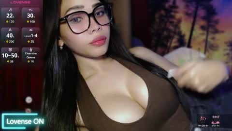 yourgoddesstamara_ online show from May 23, 8:34 am