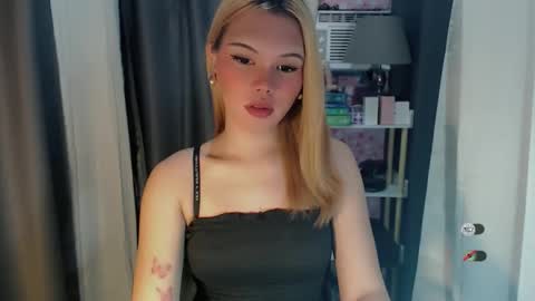 KYLIE MORE online show from May 13, 10:43 am
