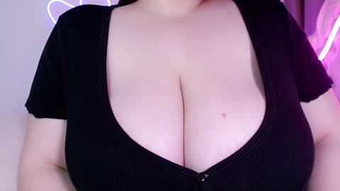 Amina online show from December 21, 10:35 pm