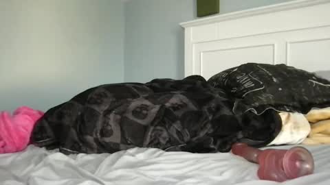 yournewbigmama online show from October 16, 10:01 pm