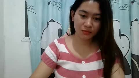 Snapshot of yourprettykelly chatting on February 10, 11:13 pm Kelly online show from February 10, 11:13 pm