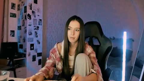 Eva online show from September 12, 9:44 pm